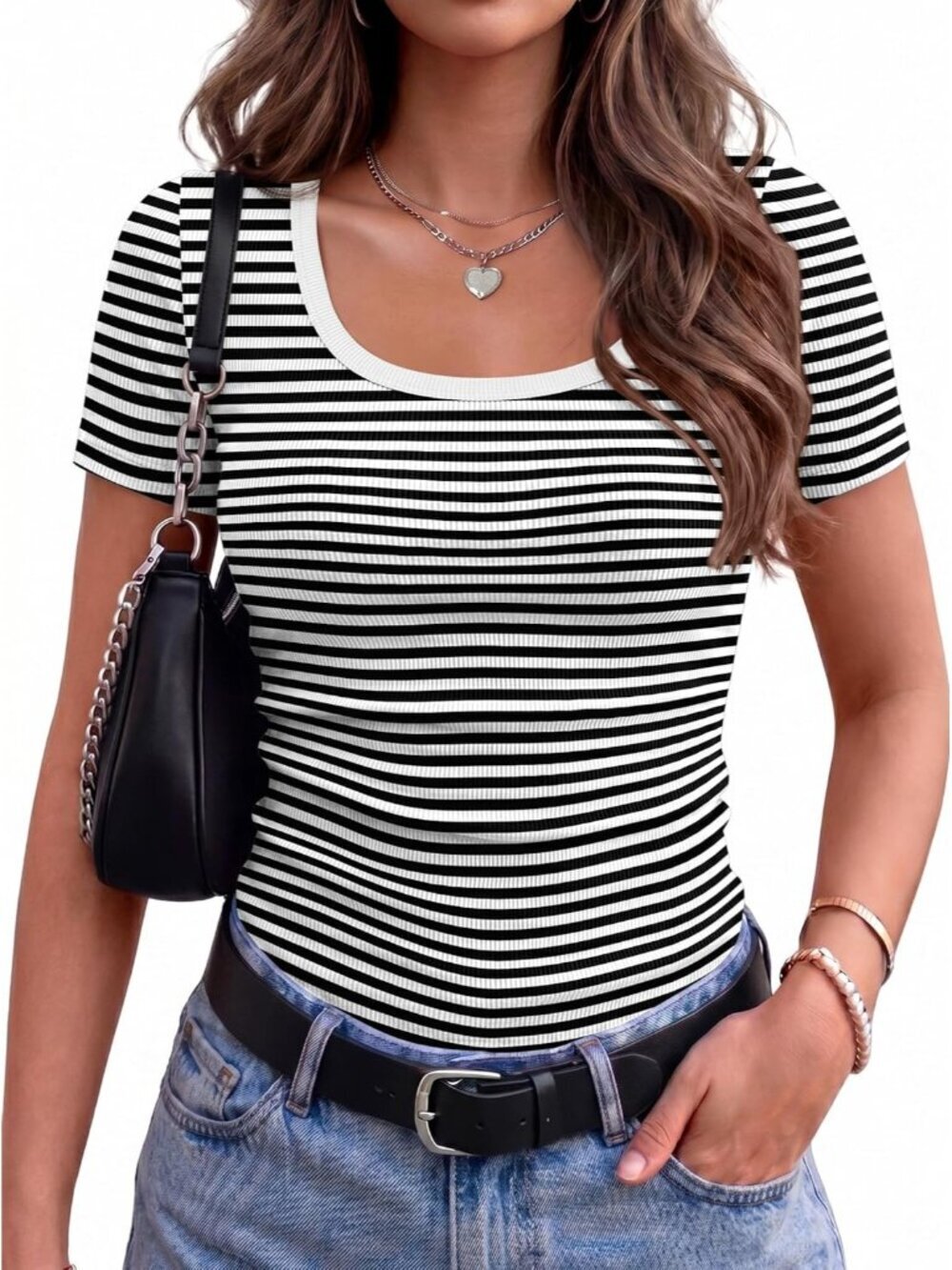 Women's White Stripes Scoop Neck Slim Fitted Short Sleeve Summer Tee Top
